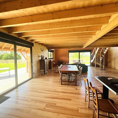 Spacious House For 4 People Gouville-sur-Mer