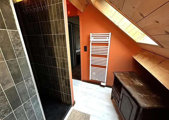 Spacious House For 4 People Gouville-sur-Mer