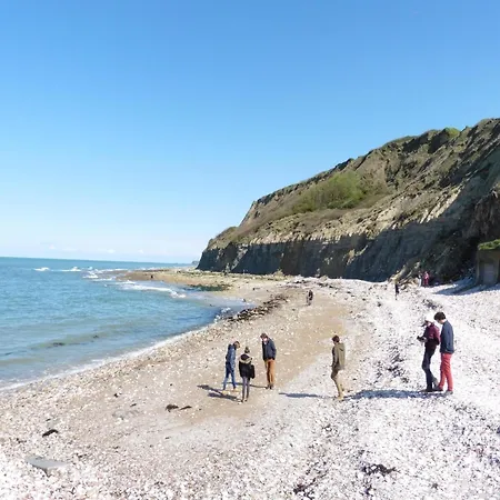 Spacious House For 4 People Gouville-sur-Mer