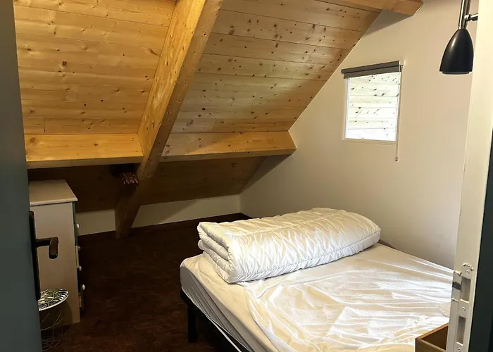 Spacious House For 4 People Semesterbostad *