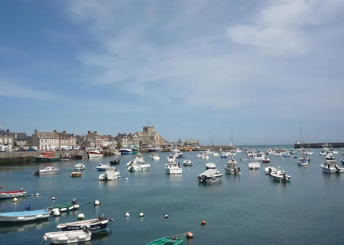 Spacious House For 4 People